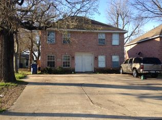 2618 W Walker St, Denison, TX 75020