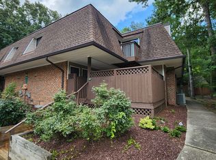 246 Brookberry Cir, Chapel Hill, NC 27517