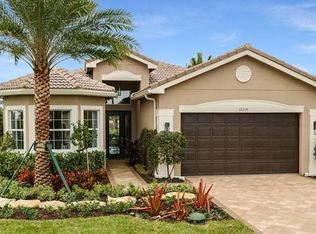 8156 Pikes Peak Ave, Boynton Beach, FL 33473