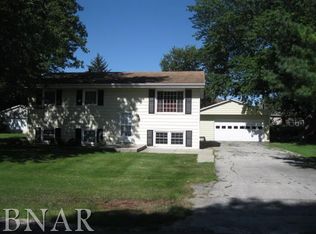 429 Priscilla Ln, Bloomington, IL