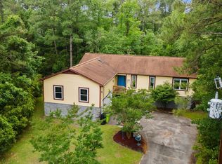 704 Mistique Ct, New Bern, NC 28560