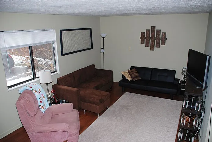 140 Gazette Avenue — Photo 4