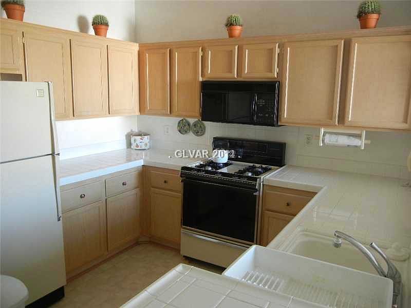1st image of 1830 N Buffalo Dr Unit 2053