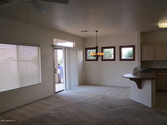 3rd image of 2033 Deepwood Cir