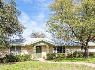 302 Glenmore Dr, San Angelo, TX 76903