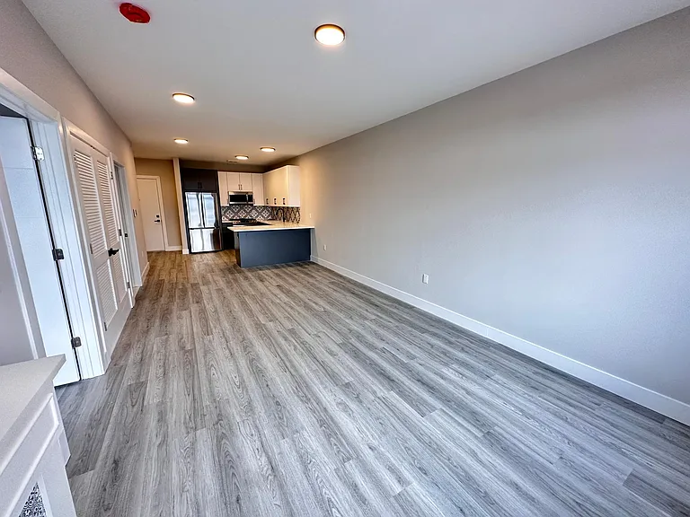4607 Tonnelle Ave #206 — Photo 10