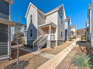 930 S Wichita Ave, Fayetteville, AR 72704