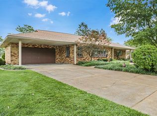 56 Dorclin Ln, Saint Louis, MO