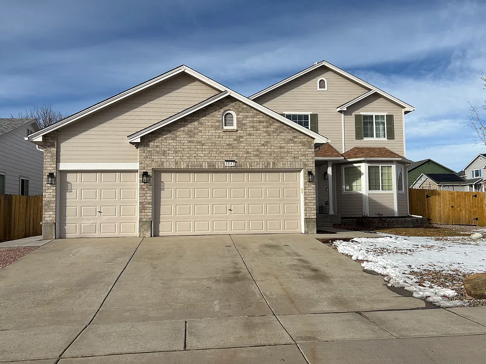 5843 Poudre Way