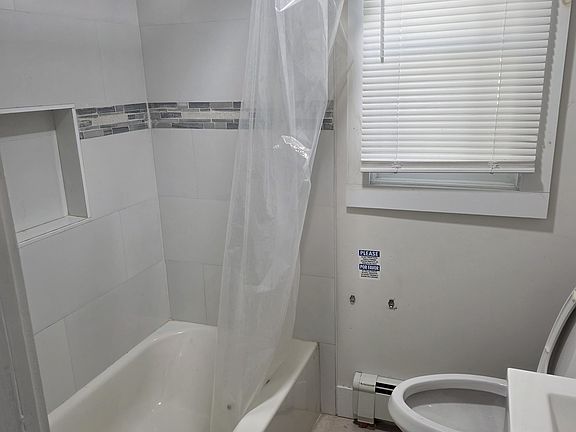 4th image of 171 Chatham St Floor 1