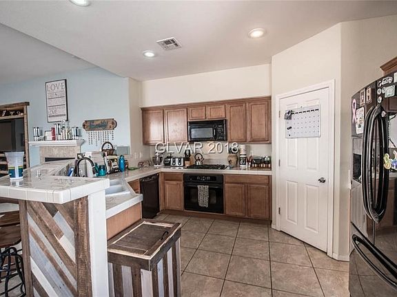 4th image of 10355 Station Creek Cir