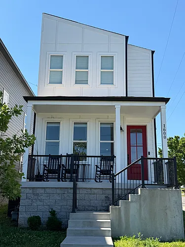 1600 Litton Ave Photo 1