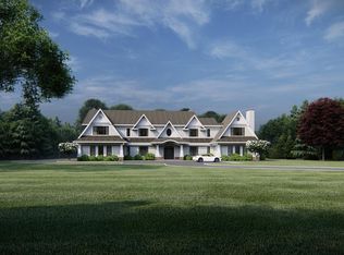 16 Cowpath #A, Glen Head, NY 11545