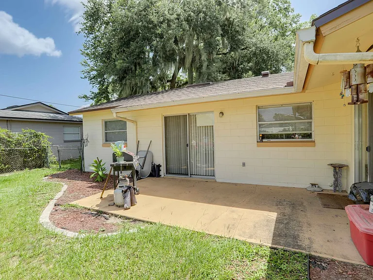 3086 Bluebrook Dr — Photo 19