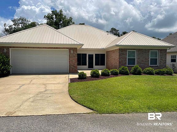 2nd image of 210 Savannah Cir