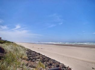 313 N Pacific St, Rockaway Beach, OR 97136