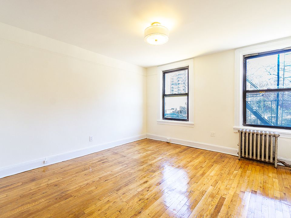 1st image of 157 Avenue C #1A