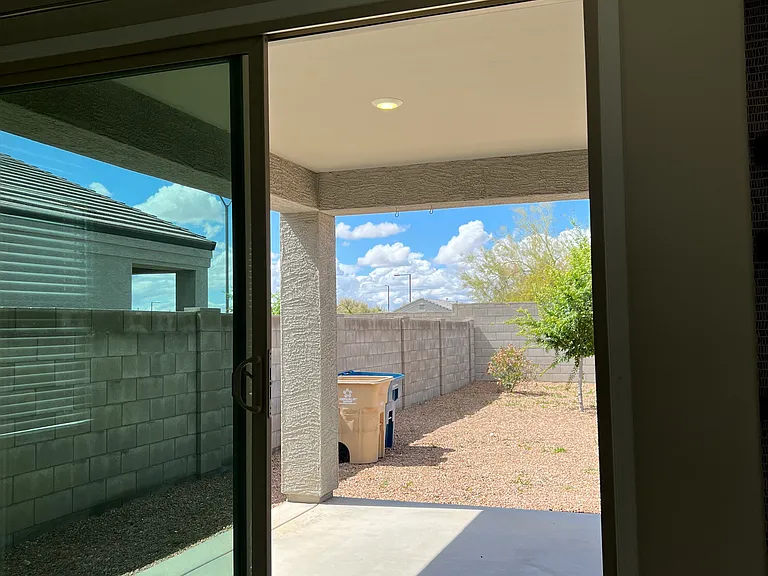 3924 N 308th Dr — Photo 19