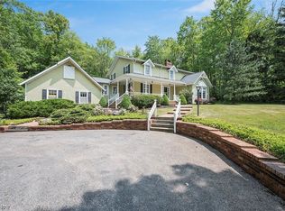 9301 Baldwin Rd, Kirtland Hills, OH 44060
