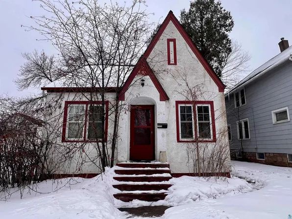 2406 4th Ave E, Hibbing, MN 55746