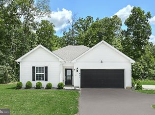 691 Ledger Dr, Hanover, PA 17331