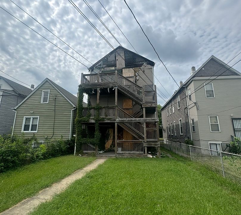 2nd image of 5427 S Princeton Ave