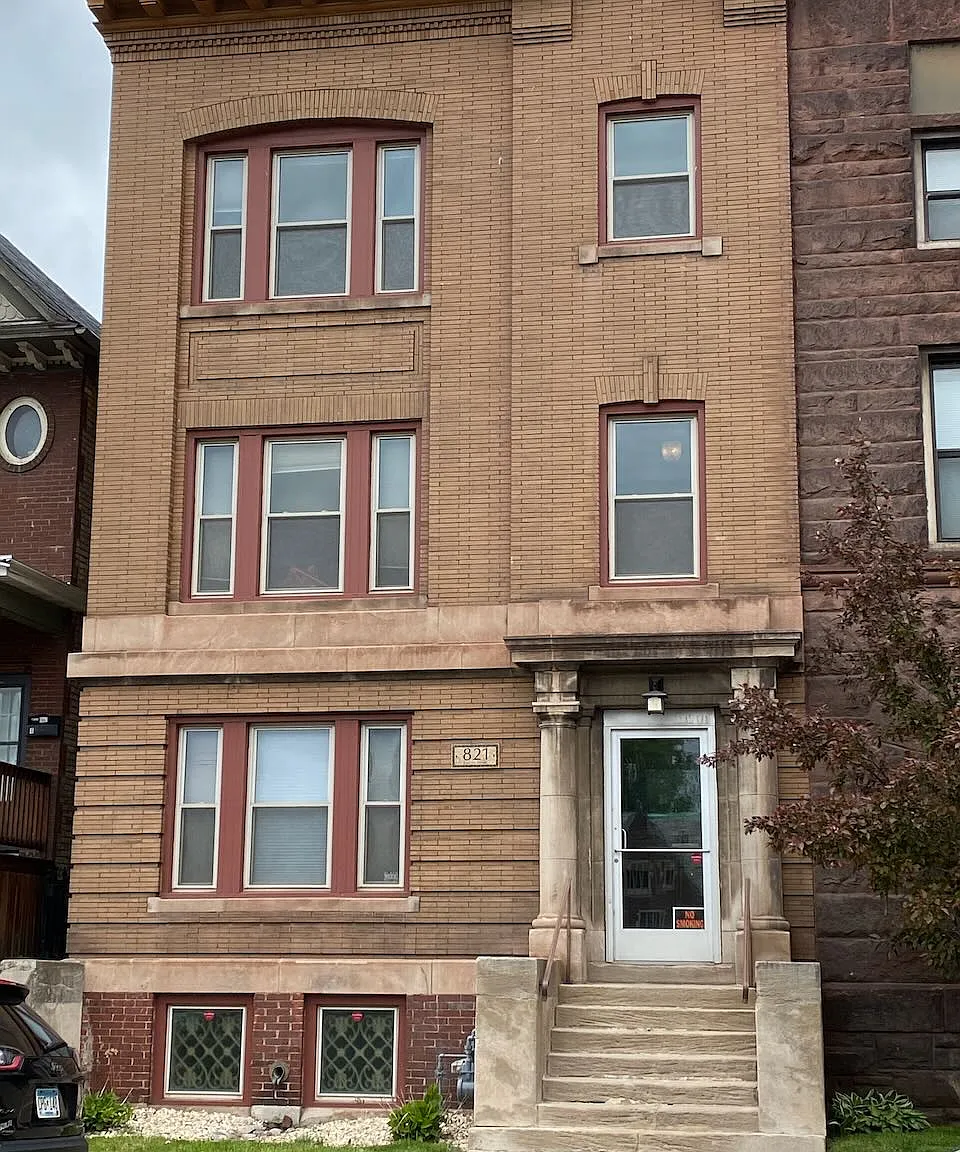 821 E. 1st — Photo 2