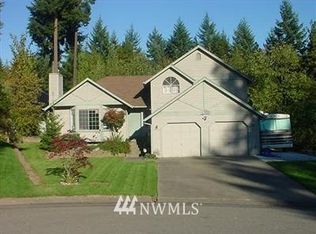 4510 NE Scarlet Ct, Silverdale, WA 98383