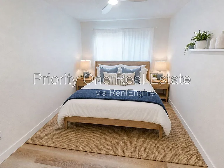 4420 Cleveland Ave #4 — Photo 7