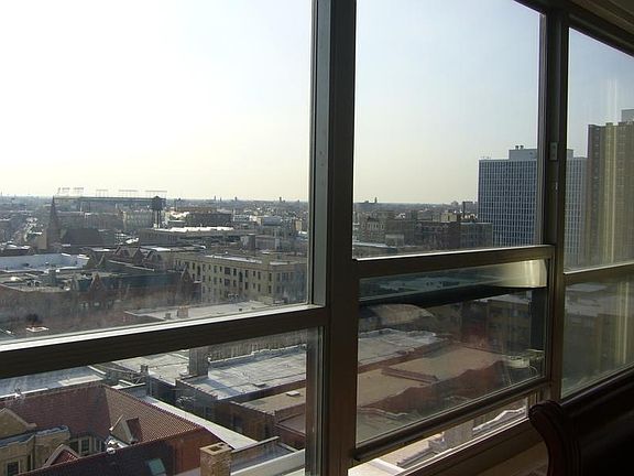 5th image of 3550 N Lake Shore Dr APT 1112