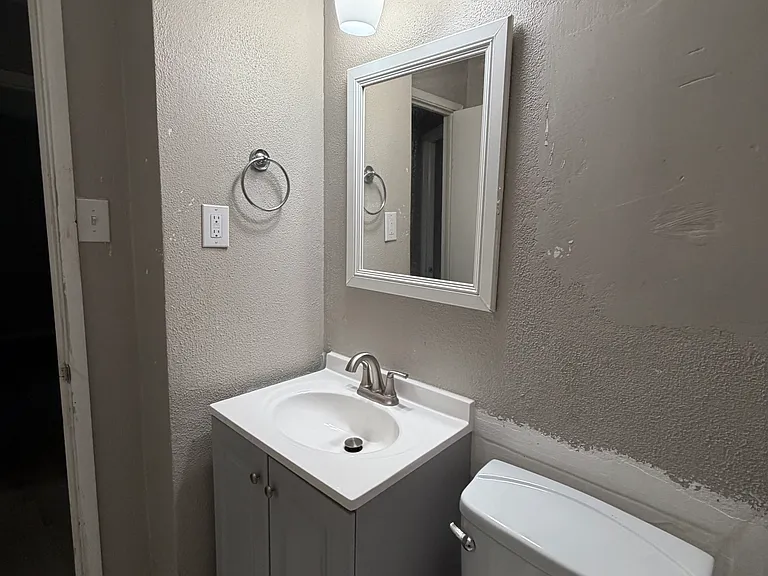 11085 Chalice Dr — Photo 10