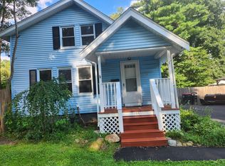 135 Guild Rd, Brockton, MA 02302