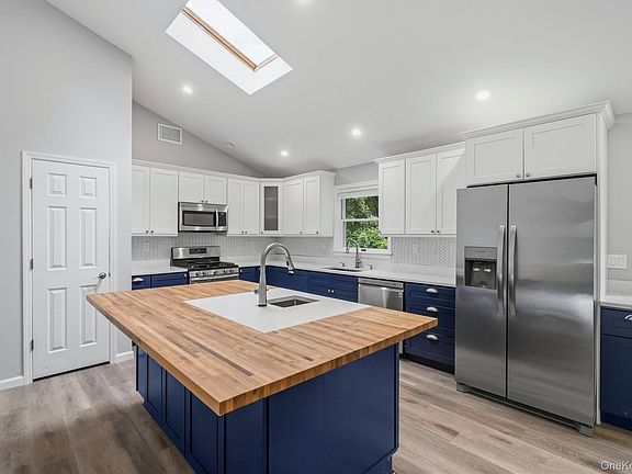 2nd image of 30 Suffern Road