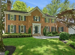 8020 River Falls Dr, Potomac, MD 20854