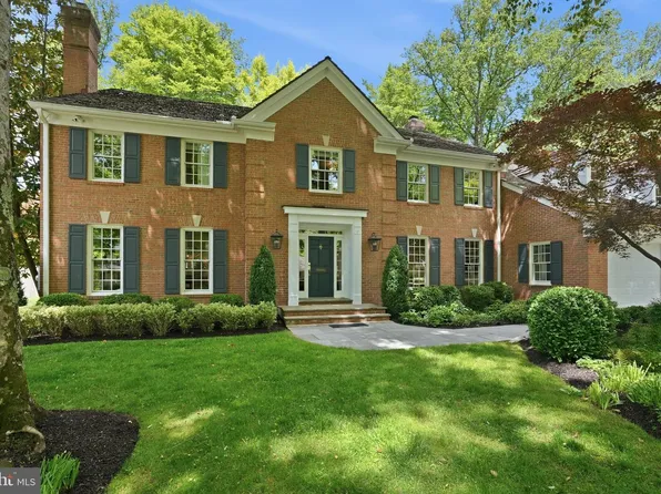 8020 River Falls Dr, Potomac, MD 20854