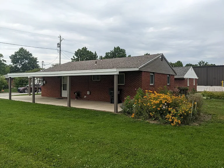 204 E Kildare Ave — Photo 4