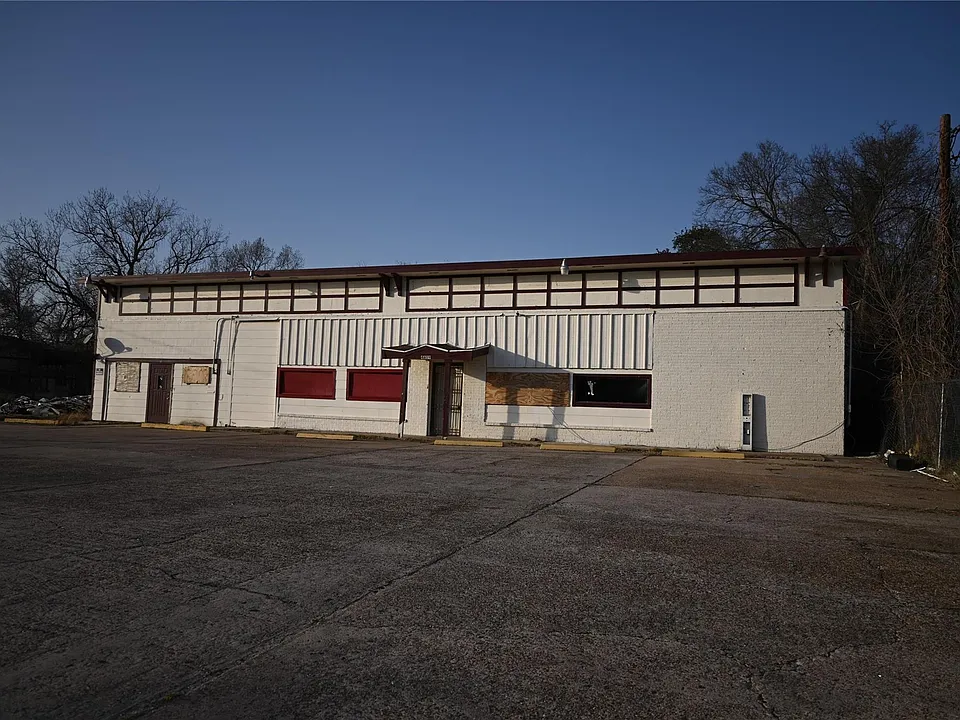 4609 Laura Koppe Rd