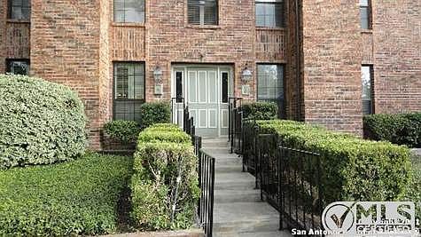 1st image of 201 Ellwood St APT 108