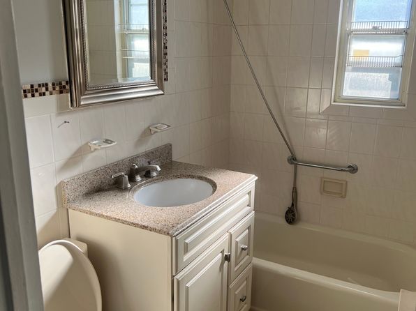 255-11 73rd Ave #1