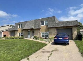 2124 E Dodge St, Fremont, NE 68025