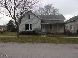 810 Ramsdell St, Manistee, MI 49660
