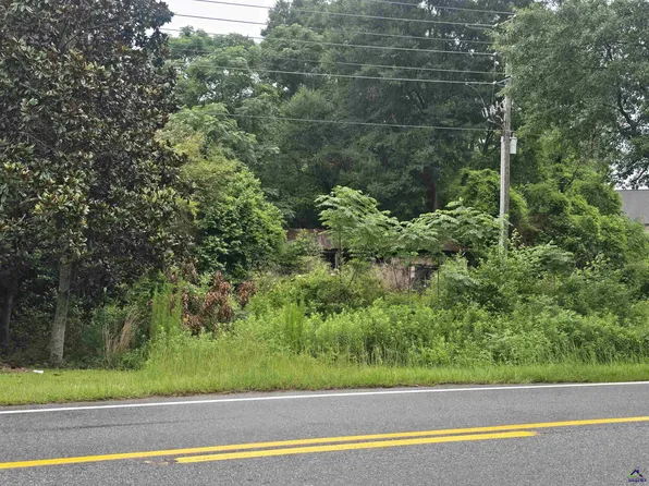457 Bear Branch Rd, Kathleen, GA 31047