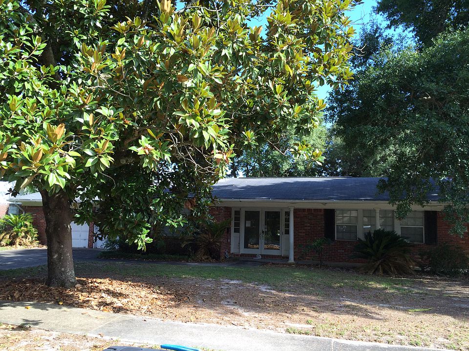 1st image of 14 Higdon Ct NW