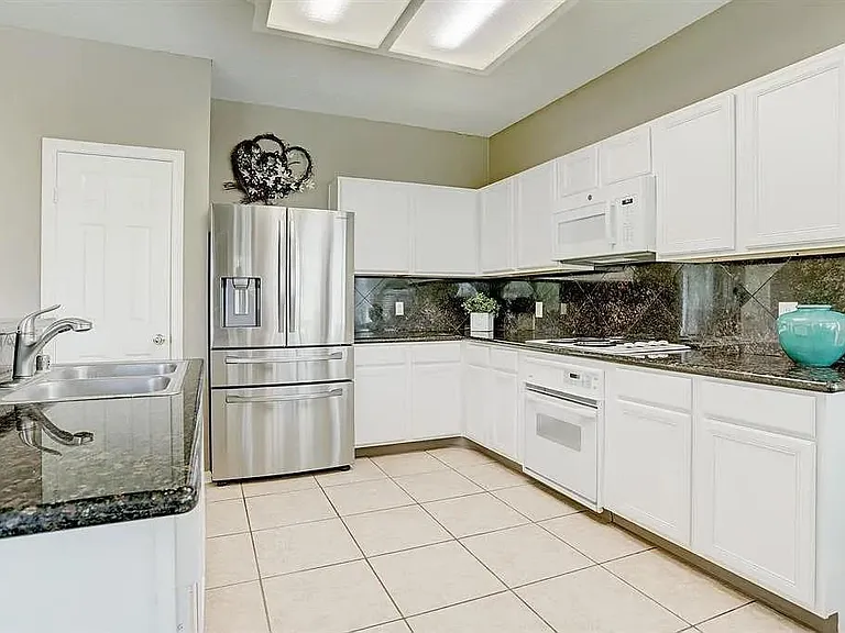 635 Presley Way — Photo 8