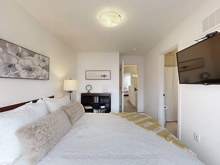 461 Blackburn Dr #40 — Photo 23