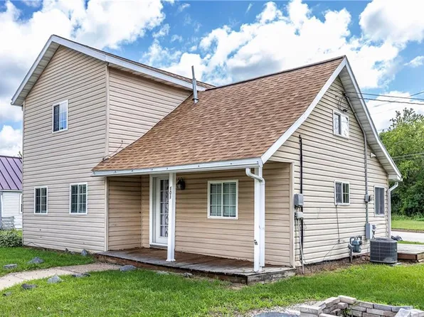 101 Oak Street, Black River Falls, WI 54615