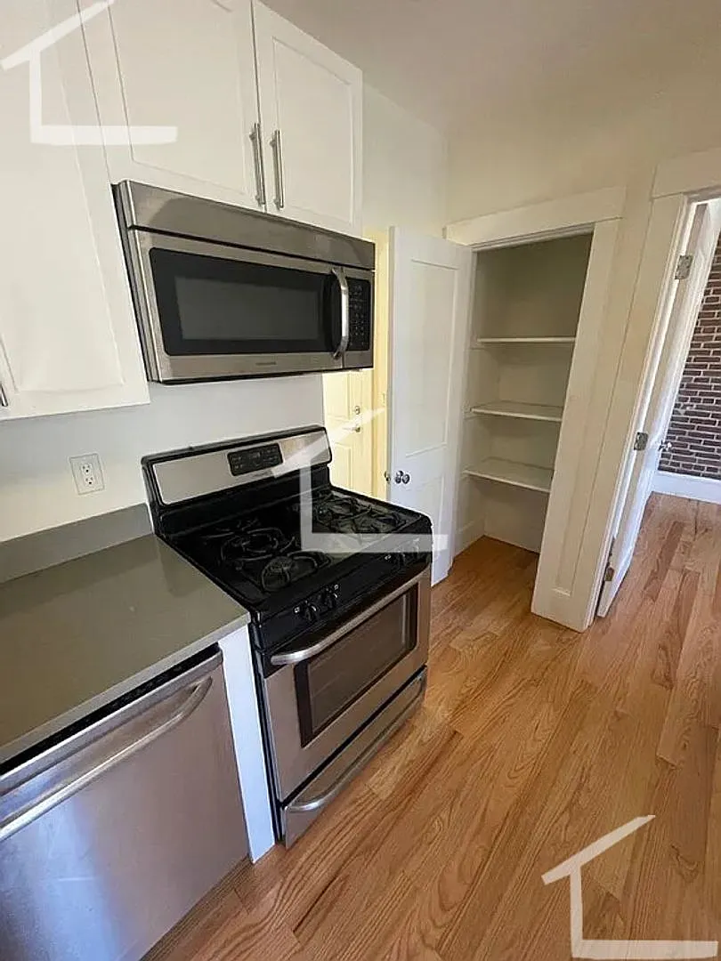 Building Photo - 36 E Springfield St #3A