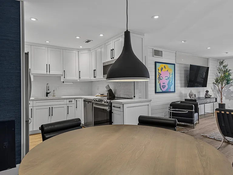 6515 Bay Club Dr #4 — Photo 23