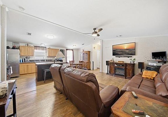 4th image of 12148 Rutherford Ln