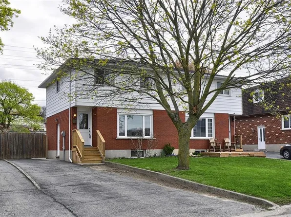 114 Bakersfield Dr, Cambridge, ON N1R 6X6